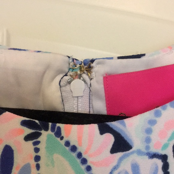 Lily Pulitzer Donna Romper - Picture 6 of 8